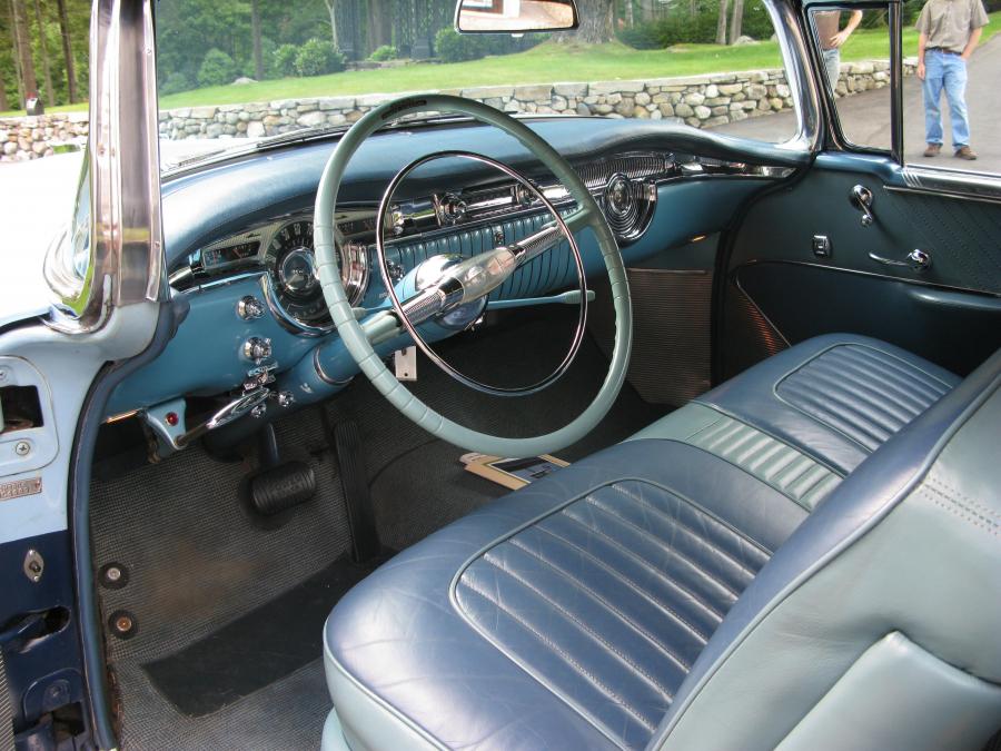  Oldsmobile 98 Starfire Convertible 1954 года  (фото 2 из 3)